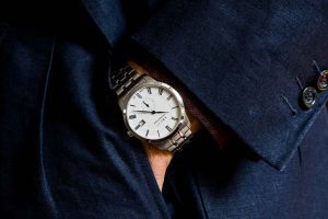 Arcis-Timepiece-Tramontane-Steel-Suit